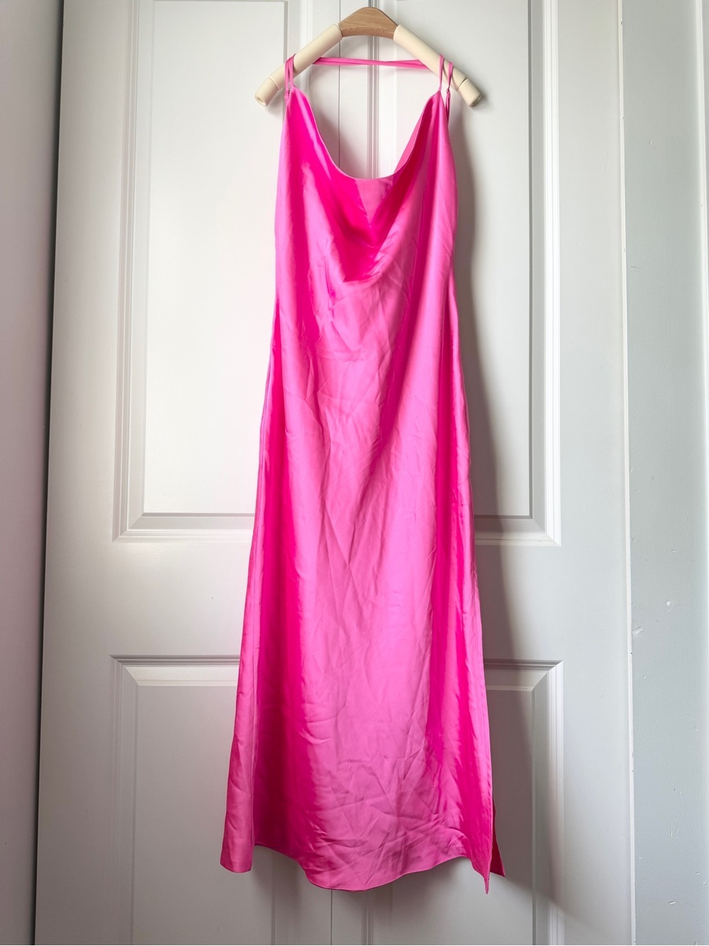Fashion Nova Sleek N’ Shine Satin Midi Dress NWT Pink Size L - Picture 5 of 12